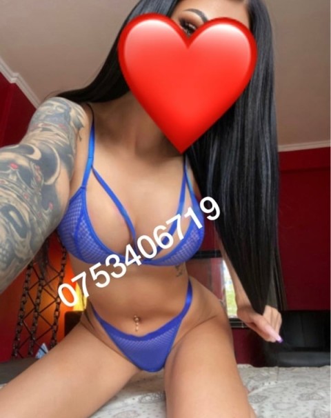 Escorta Noua in Constanta, Confirm cu Tatuajele - imagine 115131