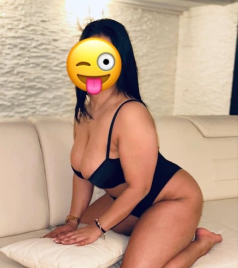 Vino si relaxeaza-te printr-un masaj fierbinte - imagine 116961