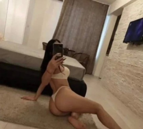 Diana, escorta pasionala in cautarea unei colege - imagine 117377