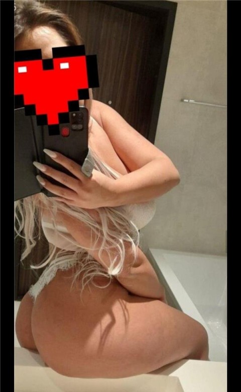 Tinerețe seducătoare la 19 ani - Nouă în Ploiești - imagine 117566
