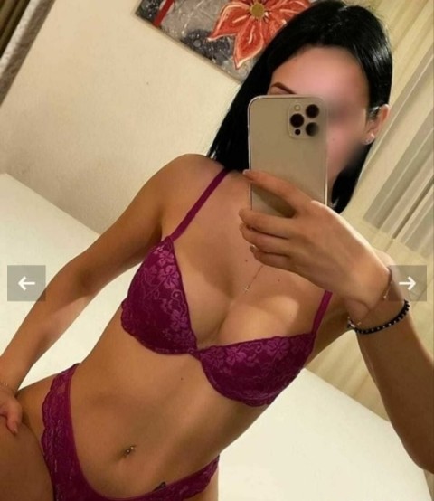 Buna ma numesc Amalia sunt nou...