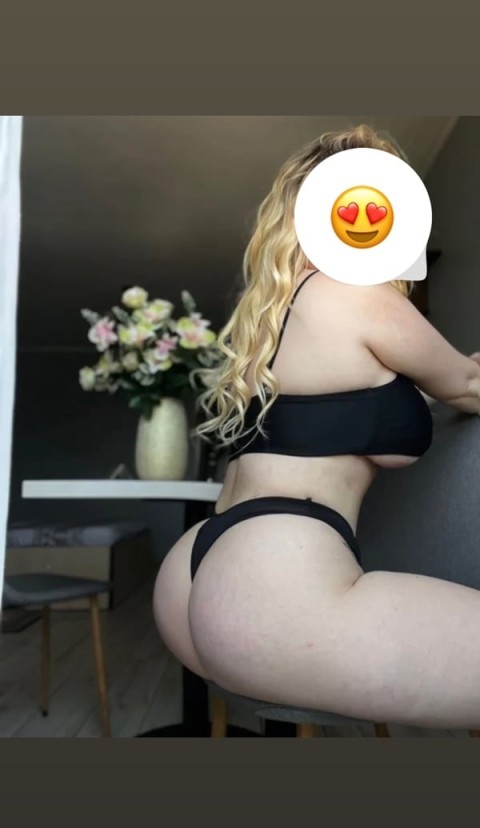 Discre?ie maxim?! Pasiune ?i senzualitate! - imagine 118356