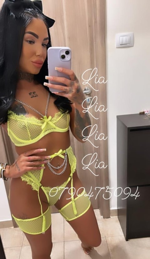 Lia/ In vizita - imagine 119700