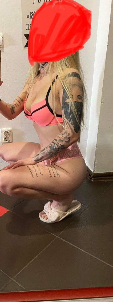 Blond? finu?? BLD 1 Decembrie