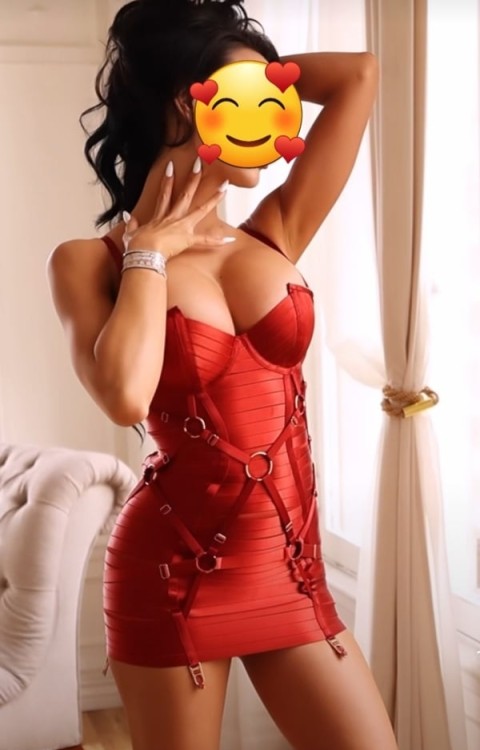 Cryss Escorta VIP in Mamaia - Noua in Oras si Disponibila pentru Deplasari - imagine 121125