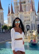 Bruneta sexy xxx - imagine 3