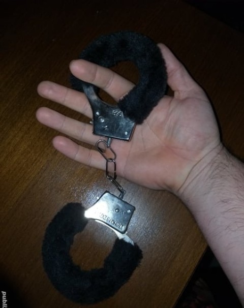 Barbat finut ,dragut ,deplasare sau acasa la mine - imagine 124336