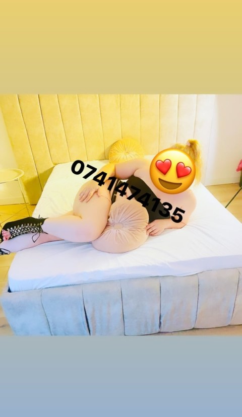 Noua in ora? , fata cu fundul ...