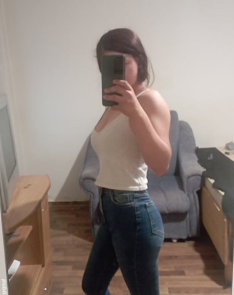 Dama de companie din Iasi pentru momente nebune de pasiune - imagine 126146