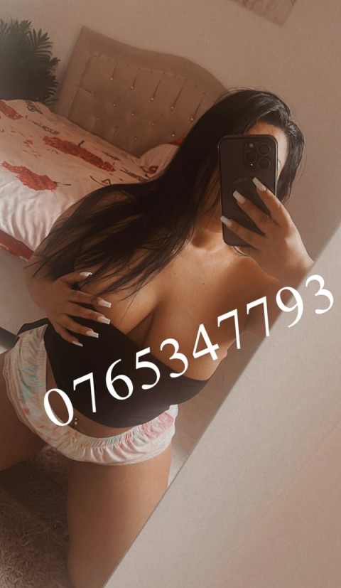 Bruneta voluptoasa Militari residence - Discretie garantata - imagine 126206