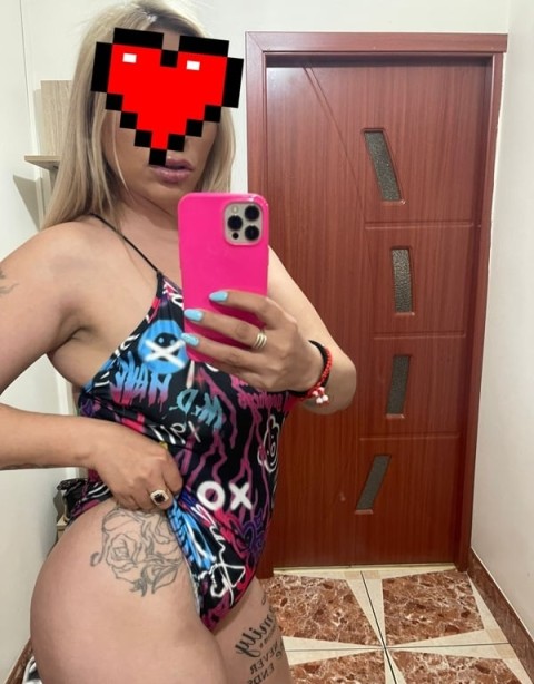 Escorta de top revine in Husi