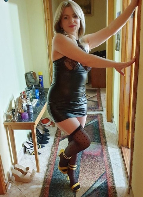 Simona: Escortă de top în Focsani cu servicii rafinate - imagine 128402