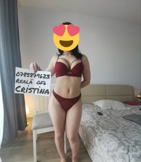 Cristina 21 ani - Escort Sector 4 - Experienta GFE - imagine 128496