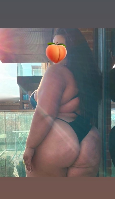 Salut vrei o fata plinuta cu forme delicioase sunama