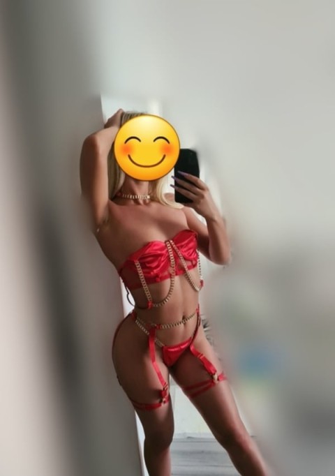 Escorta noua in Arad, disponibila pentru intalniri discrete - imagine 129711