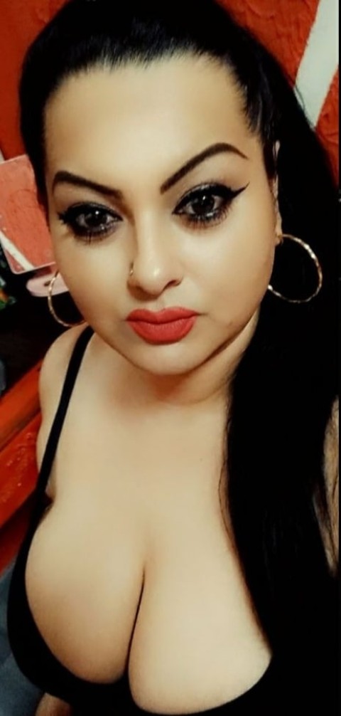 Descopera O Doamna Vesela si C...