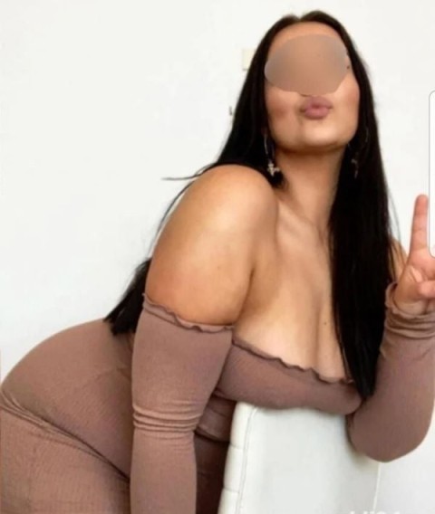 43 ani bruneta cu forme - imagine 130927