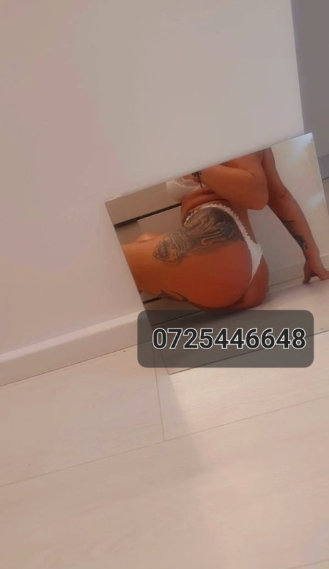 Escorta experimentata pentru domni rafinati peste 35 de ani - imagine 131225