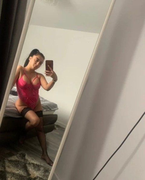 Escorta Nou Venita in Pitesti - imagine 131731