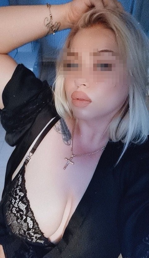 Ella poze reale - imagine 135199