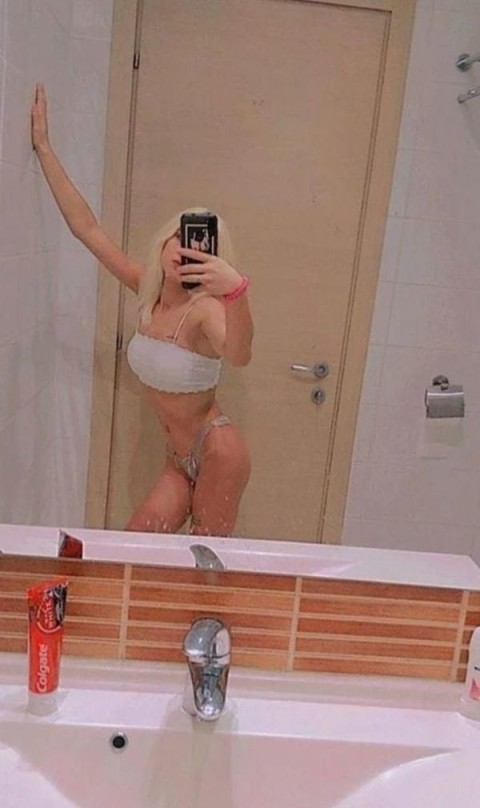 Escorta Antonia: Blonda Slim pentru Momente Unice in Oradea - imagine 135848