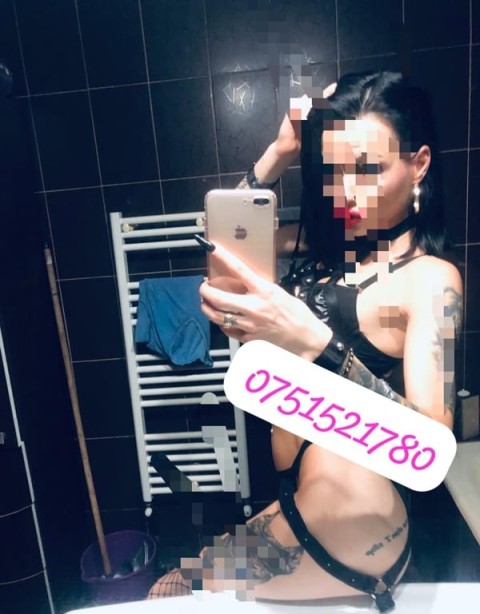 Pircing zona intima ,DOAR DEPLASARI NON STOP - imagine 136661