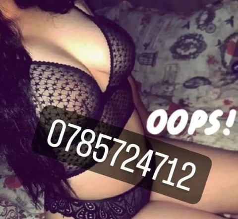 Doua brunette escorta gata de aventura in Sector 3 - imagine 136741