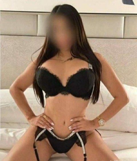 Escorta bruneta senzuala in Buzau - imagine 136963