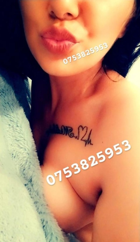 Larisa: Escort de Incredere Noua in Timisoara