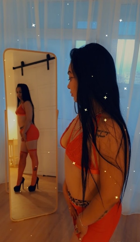 Fanica: Escortă Discretă cu Servicii Complete - imagine 138374