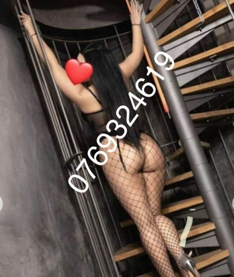 Issabela - Escort de Elita pentru Intalniri Discrete