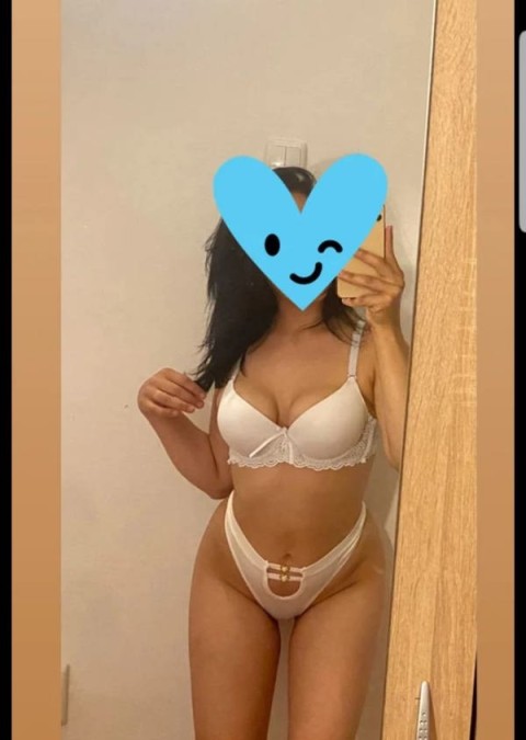 Cristina, O Femeie Sincera si Deschisa - imagine 138565