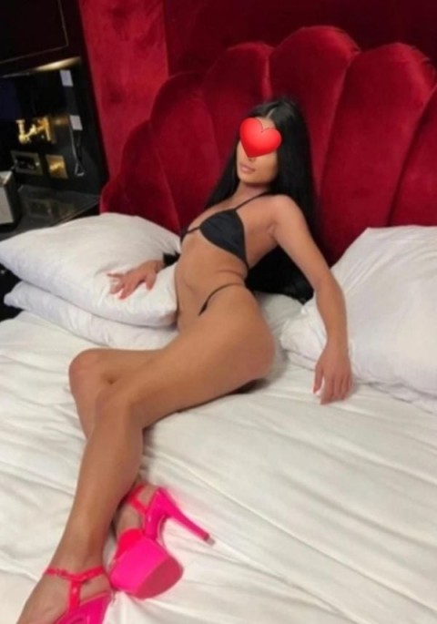 Escorta incitanta pentru intalniri la domiciliu sau hotel in Baia Mare - imagine 138733