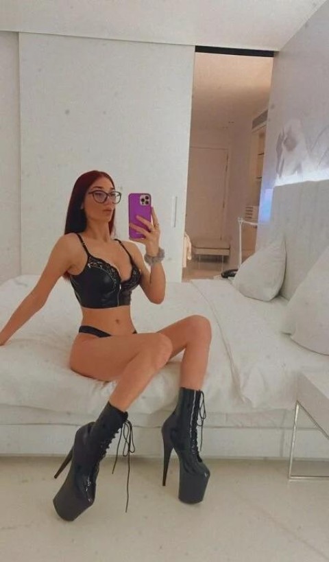Escorta Cluj-Napoca: Eleganta si Seductie Non-Stop