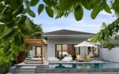 Caut fete pentru o petrecere privată la mare si la munte!