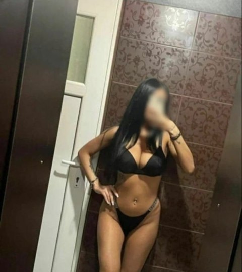 Atenta la nevoile tale kiss - imagine 141949