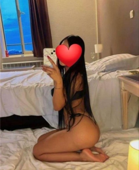 Bruneta sexy si subtire in Craiova, experienta de neuitat - imagine 141951