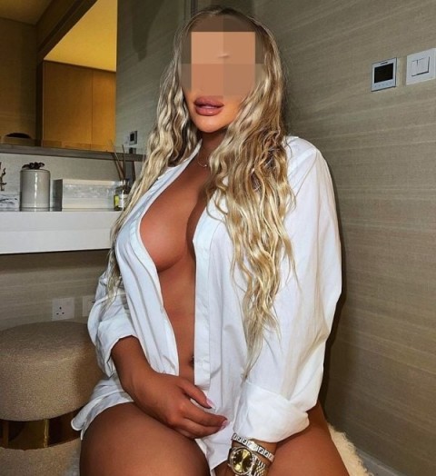 Blonda sexy noua in Cluj-Napoca aproape de Iulius Mall - imagine 142637