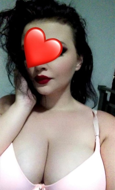 Discretie maxima si fantezii personalizate in Sector 4