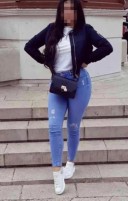 Brunetă noua in orașul tău - imagine 5