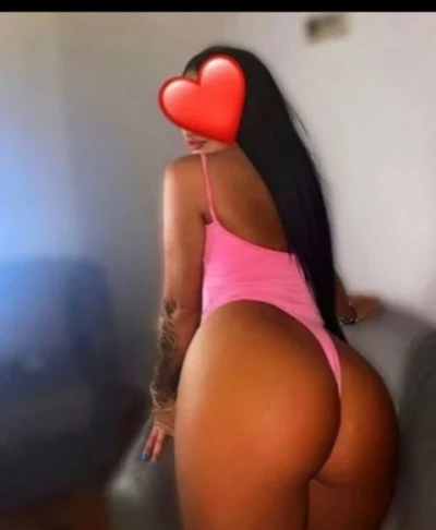 Daria Decebal caut colega