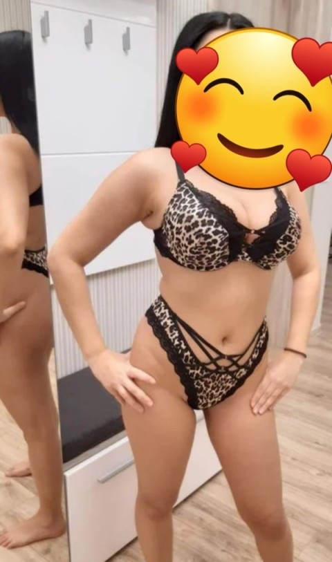 Buna sunt o bruneta apetisanta Full Servicii - imagine 151821