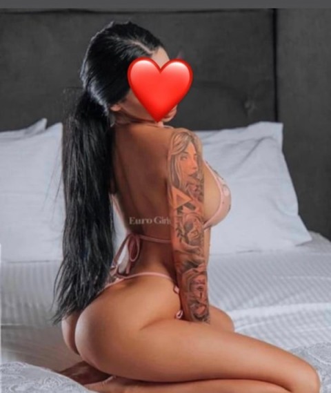 brunet? cu forme mari - imagine 152734