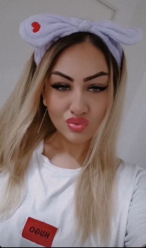 100%reala ! Party girl , deplasari