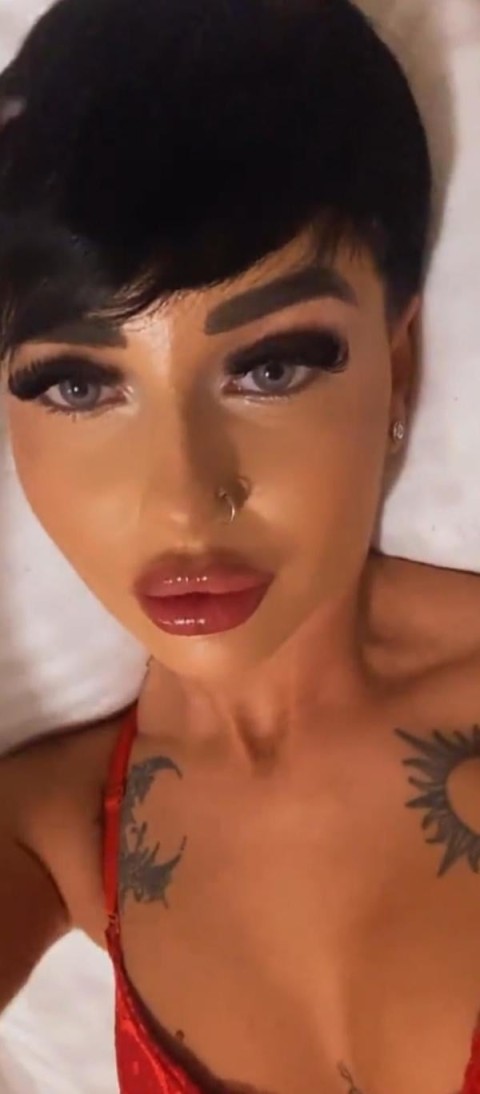 new show erotic la web