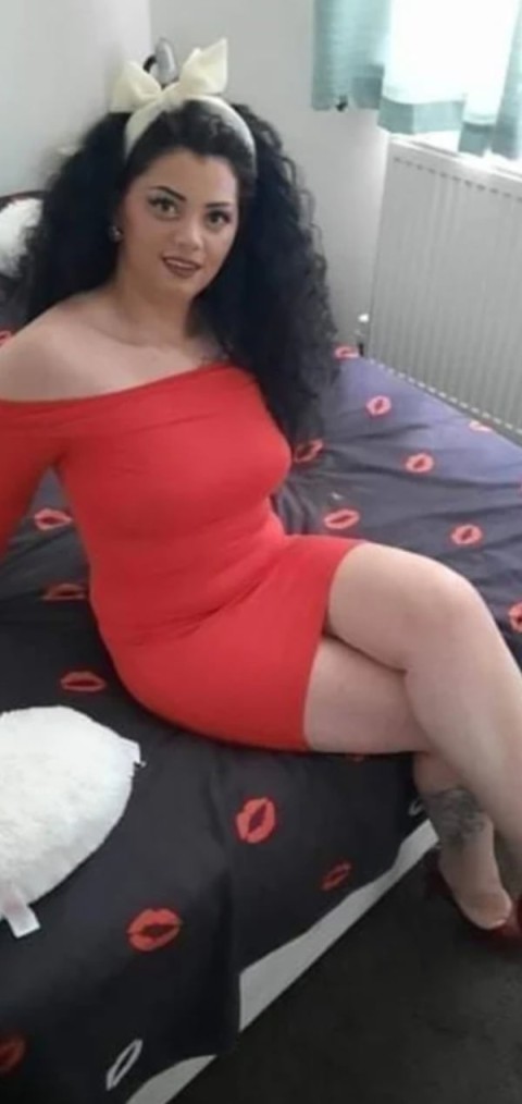Laura, escorta experimentata de 42 de ani, gata sa te rasfete - imagine 159353