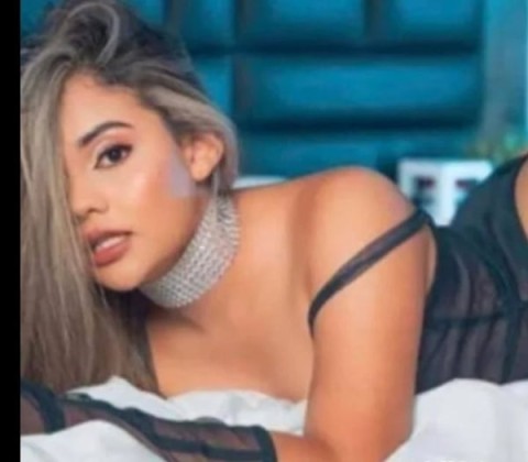 bună mă numesc Adelina am 28 de ani - imagine 159901