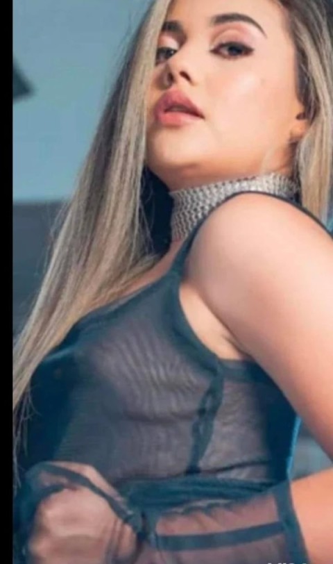 bună mă numesc Adelina am 28 de ani - imagine 159903