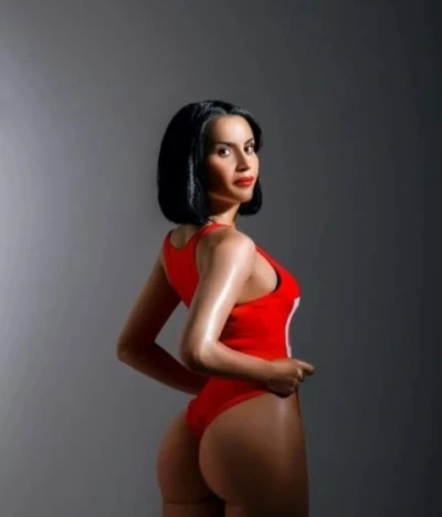 Nouă la tine în oraș