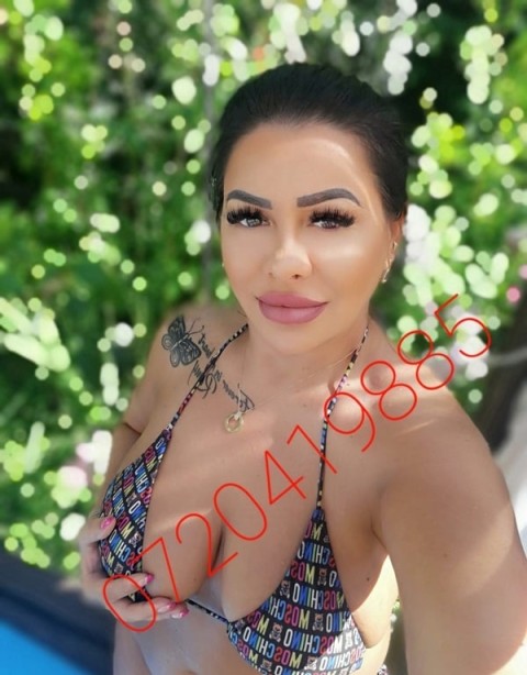 Viki - Escort Targu Jiu pentru...